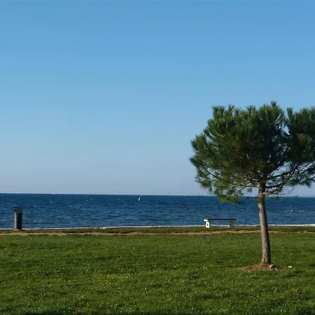 Lovely 400m From The Sea